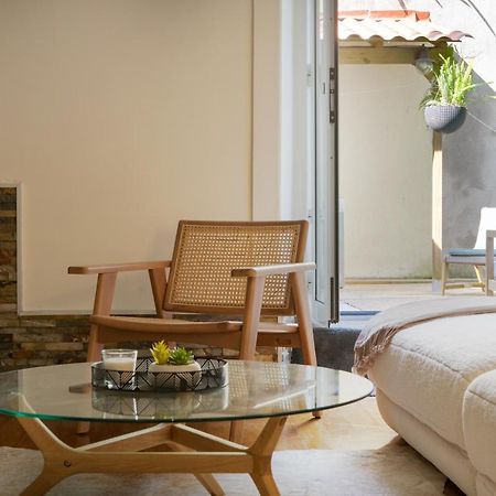 Charming Apt In Historic House Coimbra Bagian luar foto
