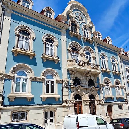Charming Apt In Historic House Coimbra Bagian luar foto