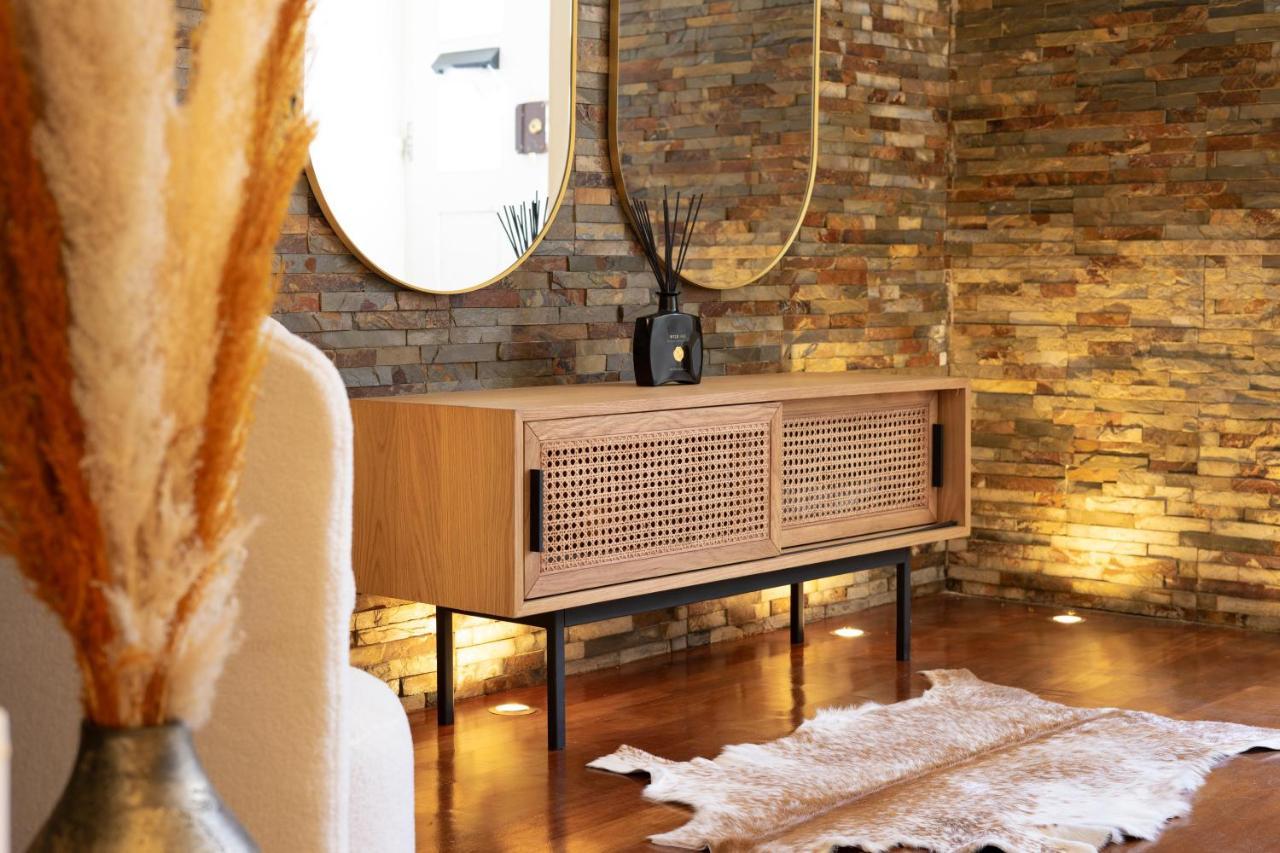 Charming Apt In Historic House Coimbra Bagian luar foto