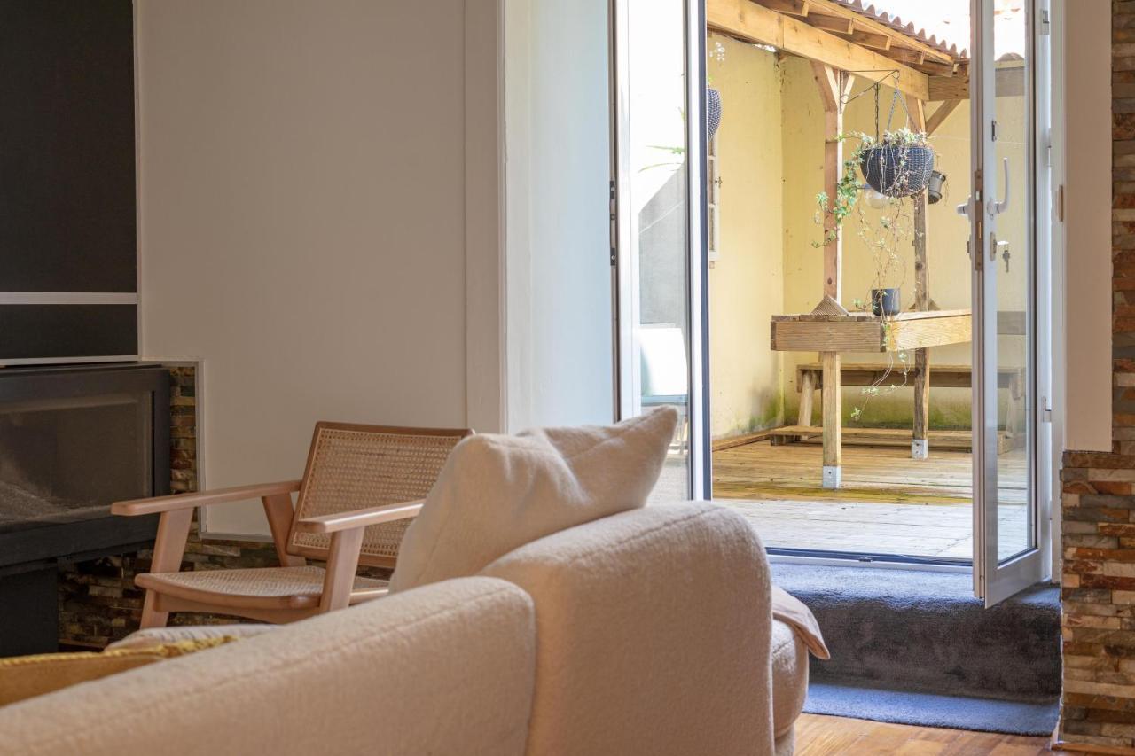Charming Apt In Historic House Coimbra Bagian luar foto